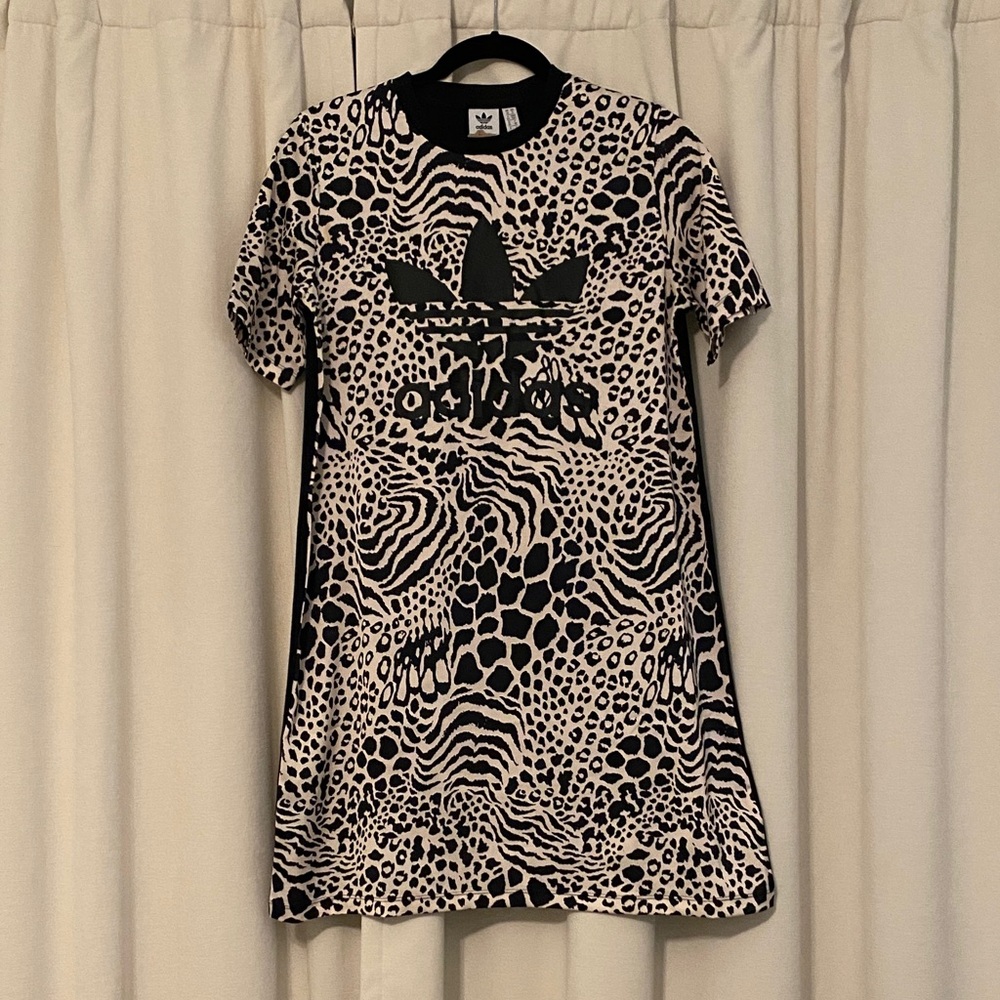 Adidas Black and Cream Graphic Dress S